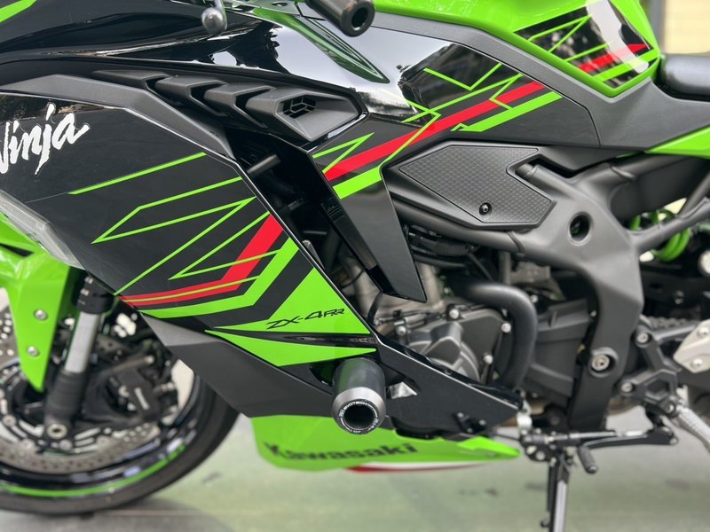 二手川崎ZX-4R