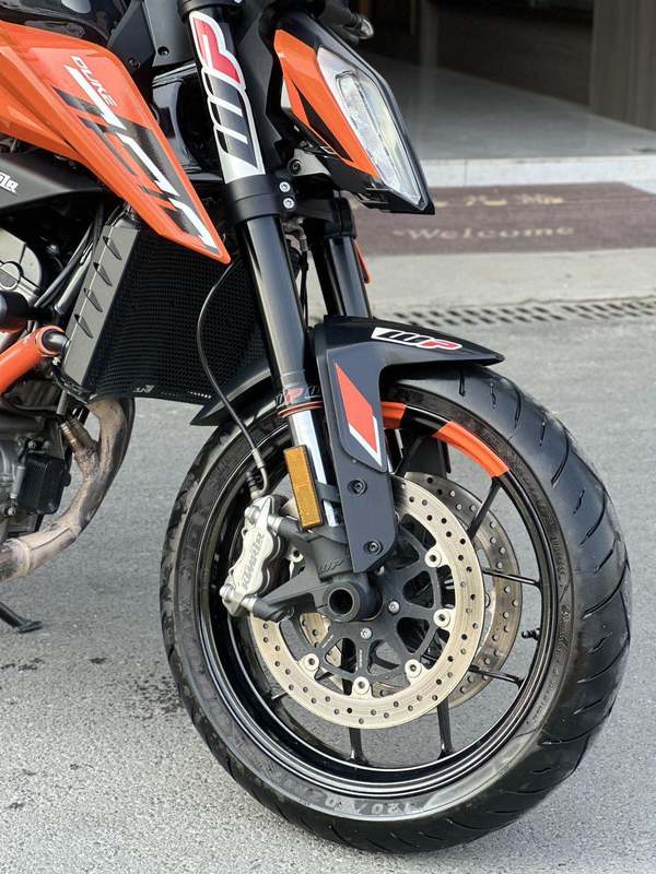 二手KTMR2R790 Duke