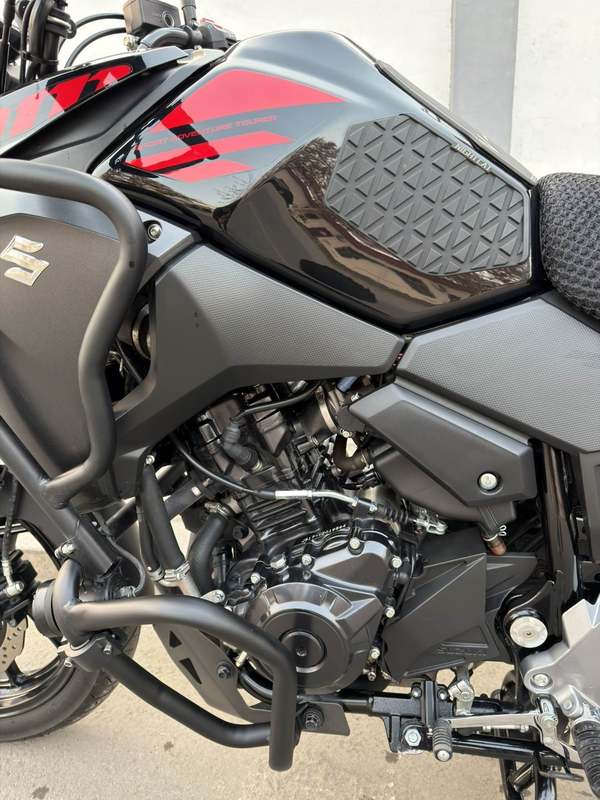 二手豪爵铃木DL250