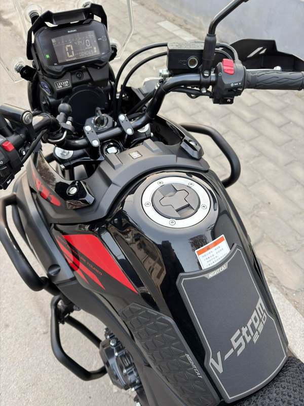 二手豪爵铃木DL250