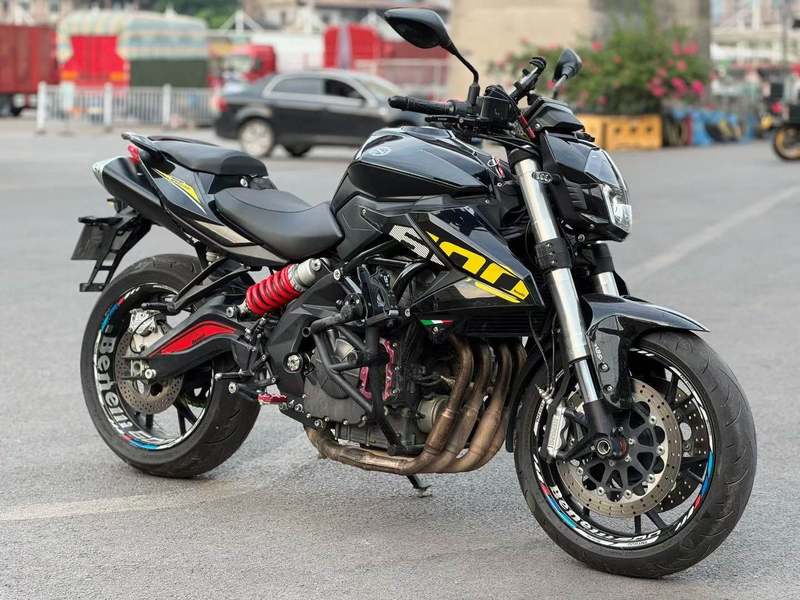 二手贝纳利TNT600i