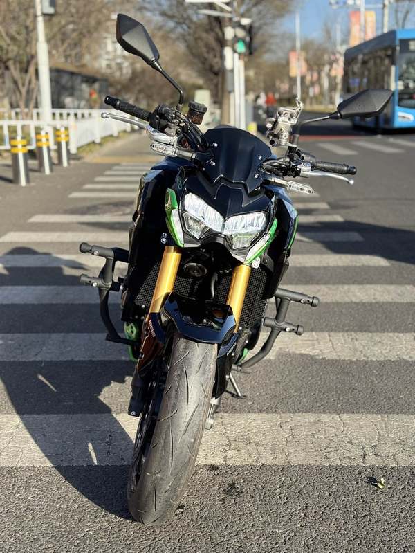 二手川崎Z900