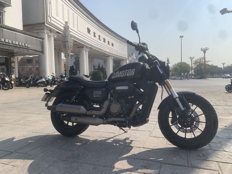 二手QJMOTOR闪300