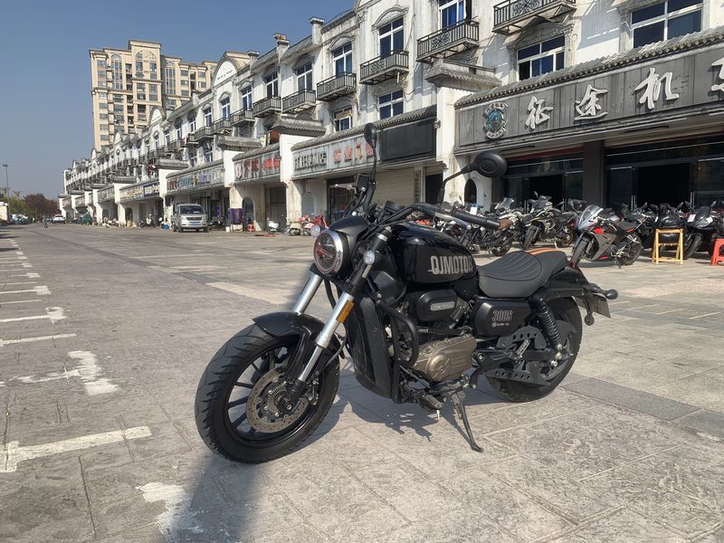 二手QJMOTOR闪300