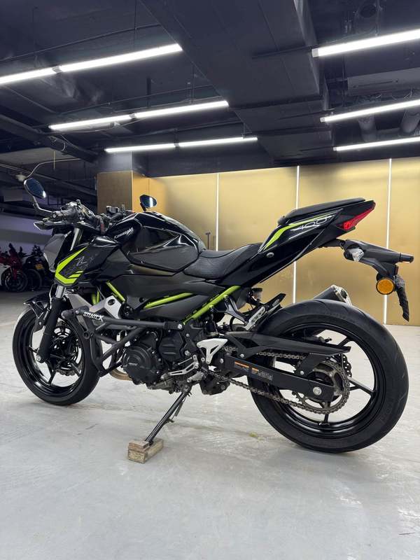 二手川崎Z400