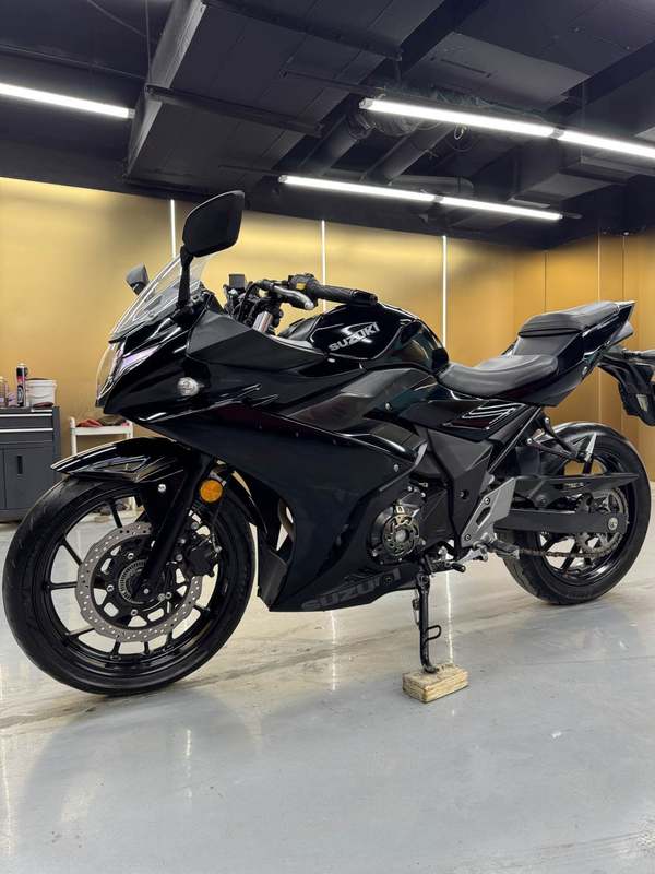 二手豪爵铃木GSX250R