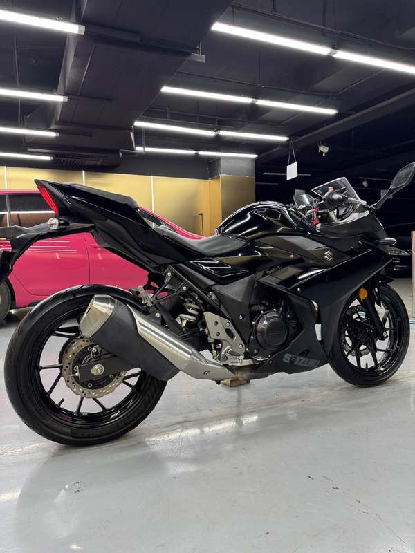 二手豪爵铃木GSX250R