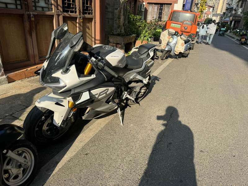 二手春风750SR-S