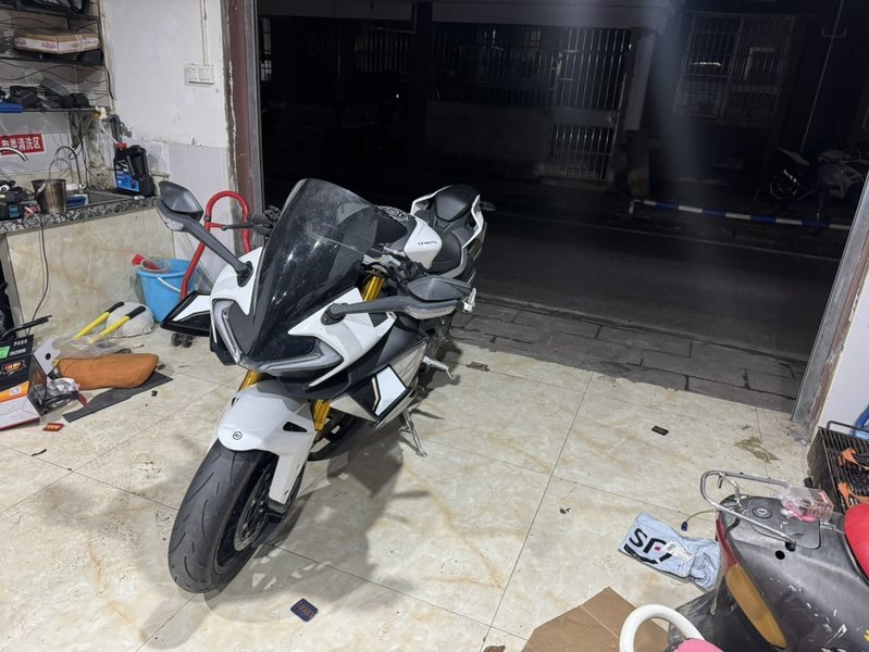 二手春风750SR-S