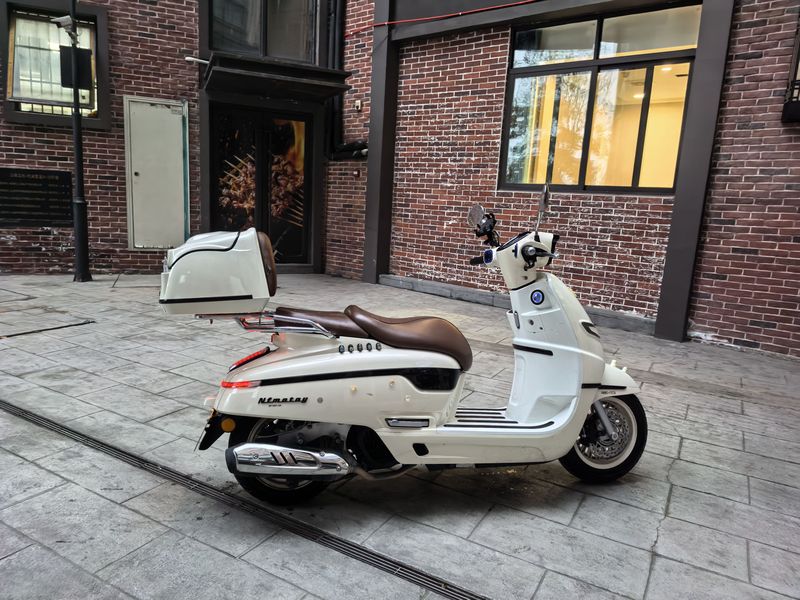 二手南方梦拉丽莎 飞戈