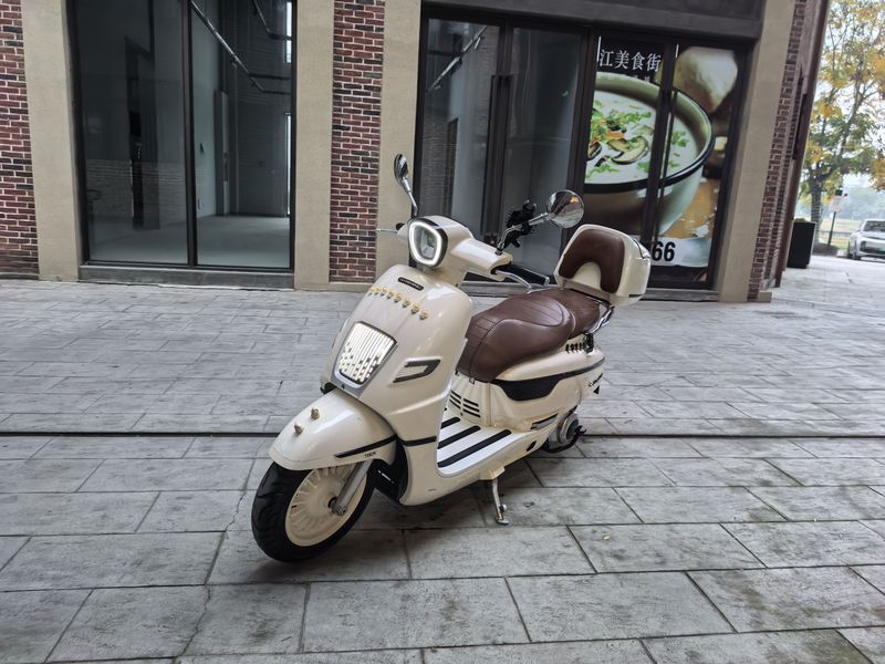 二手南方梦拉丽莎 飞戈