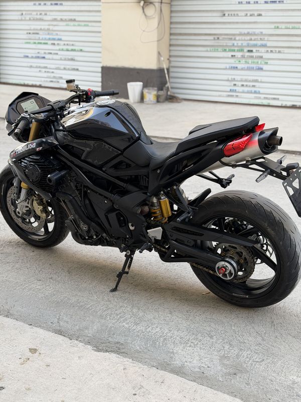 二手贝纳利TNT899