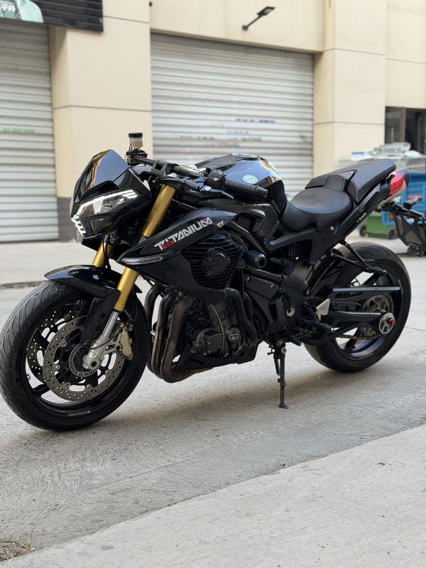 二手贝纳利TNT899