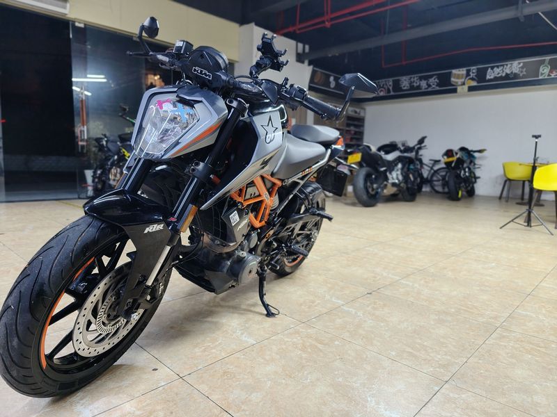 二手KTMR2R250 Duke