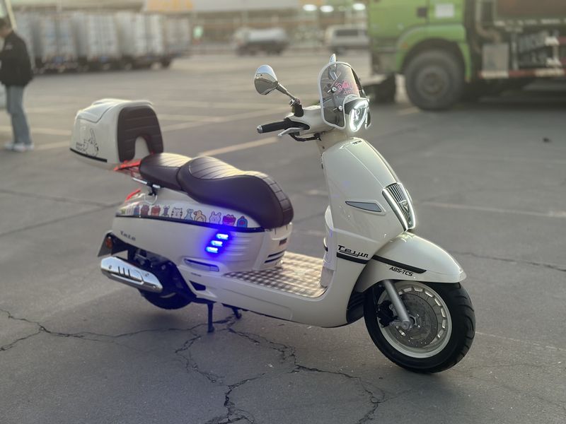 二手天鹰TA 她他