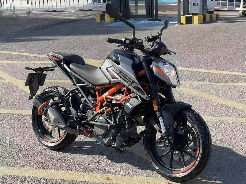 二手KTMR2R250 Duke