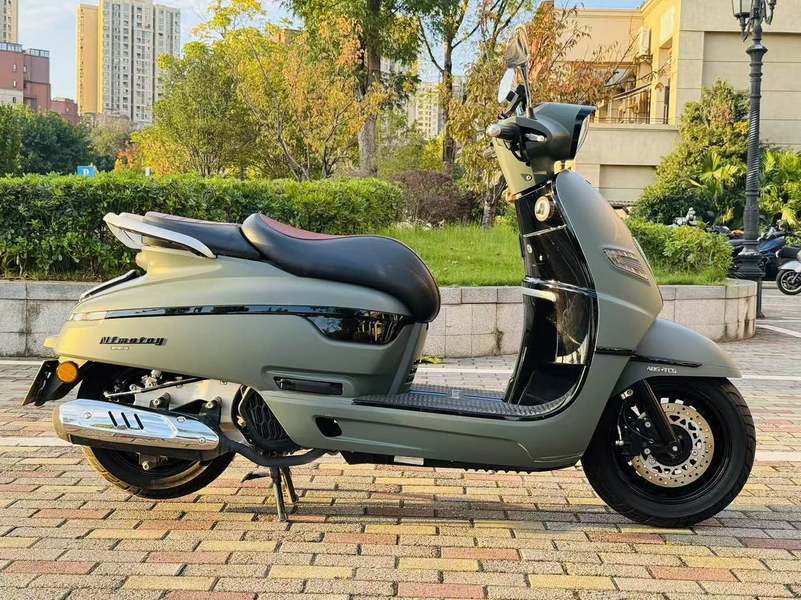 二手南方梦拉丽莎 飞戈