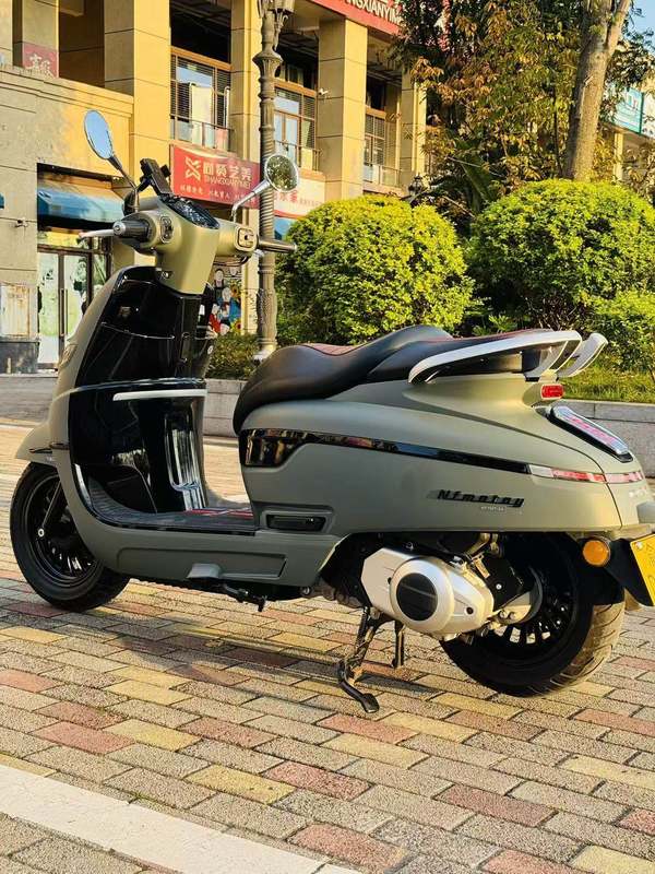 二手南方梦拉丽莎 飞戈