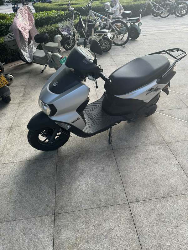 二手建设雅马哈旭鹰125