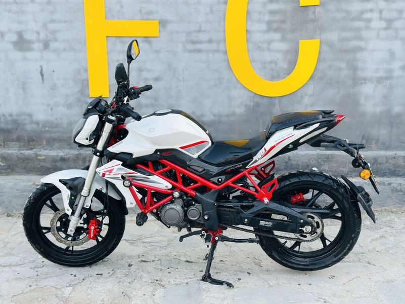 二手贝纳利红宝龙 TNT150i