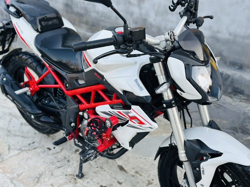 二手贝纳利红宝龙 TNT150i