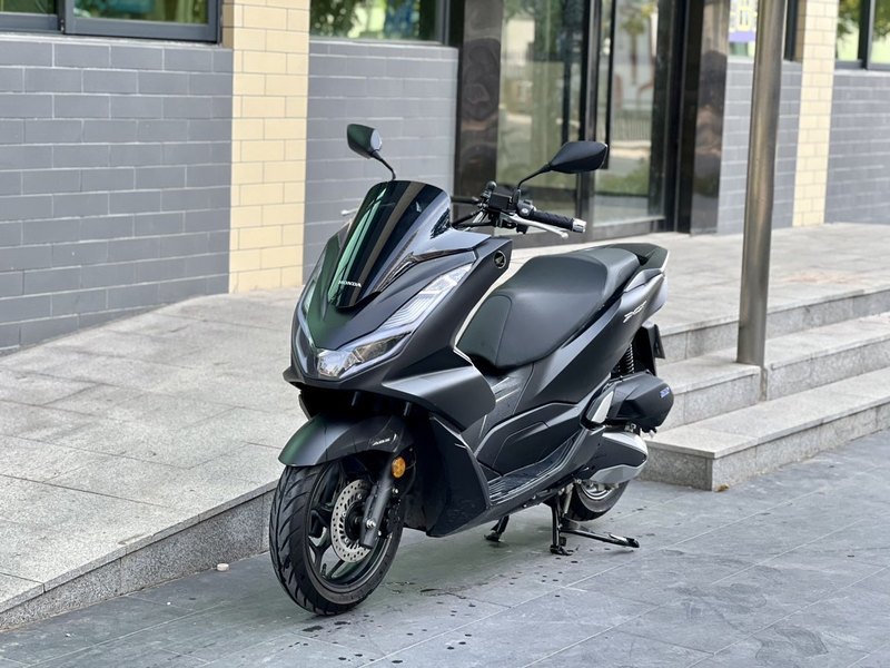 二手五羊本田PCX