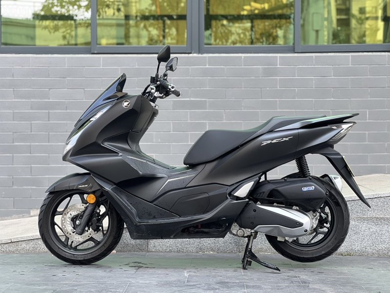 二手五羊本田PCX