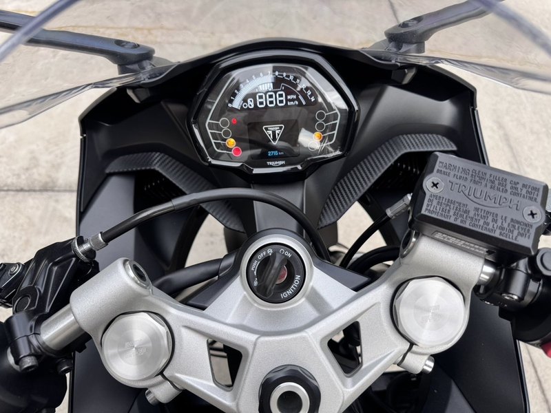 二手凯旋Daytona 660