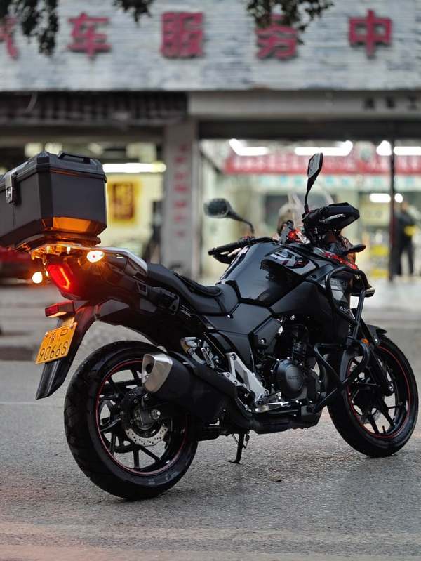 二手豪爵铃木DL250