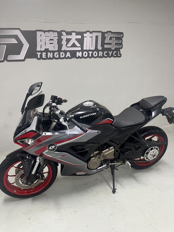 二手QJMOTOR赛400