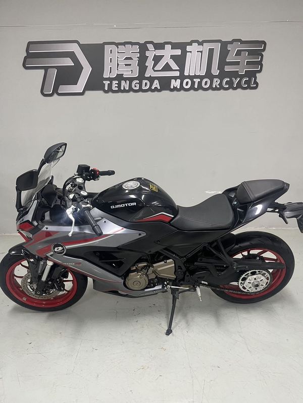 二手QJMOTOR赛400