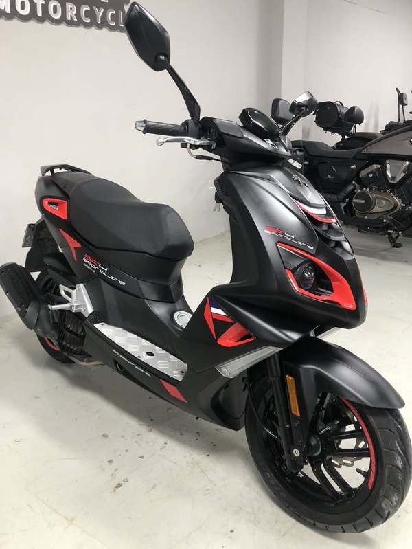 二手标致SPEEDFIGHT 4+