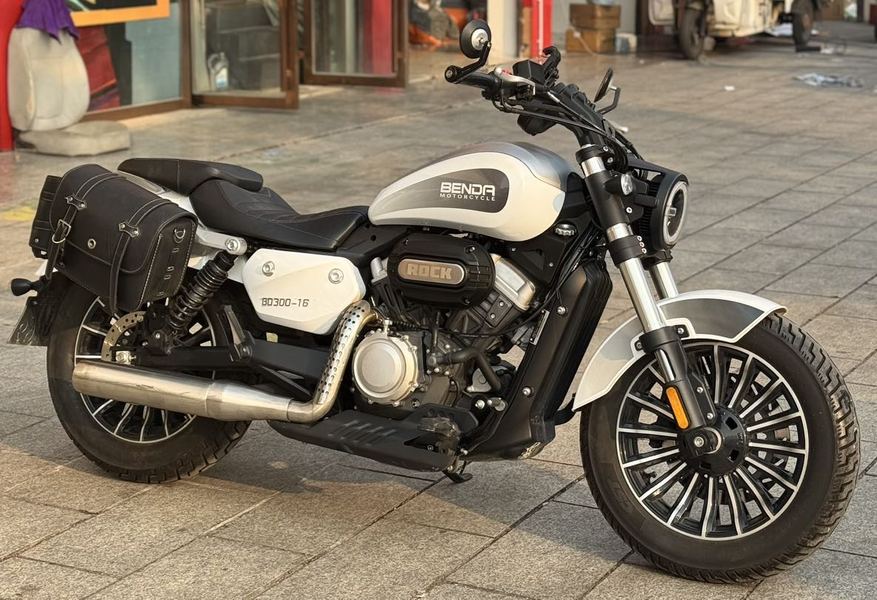 二手奔达Rock300 灰石