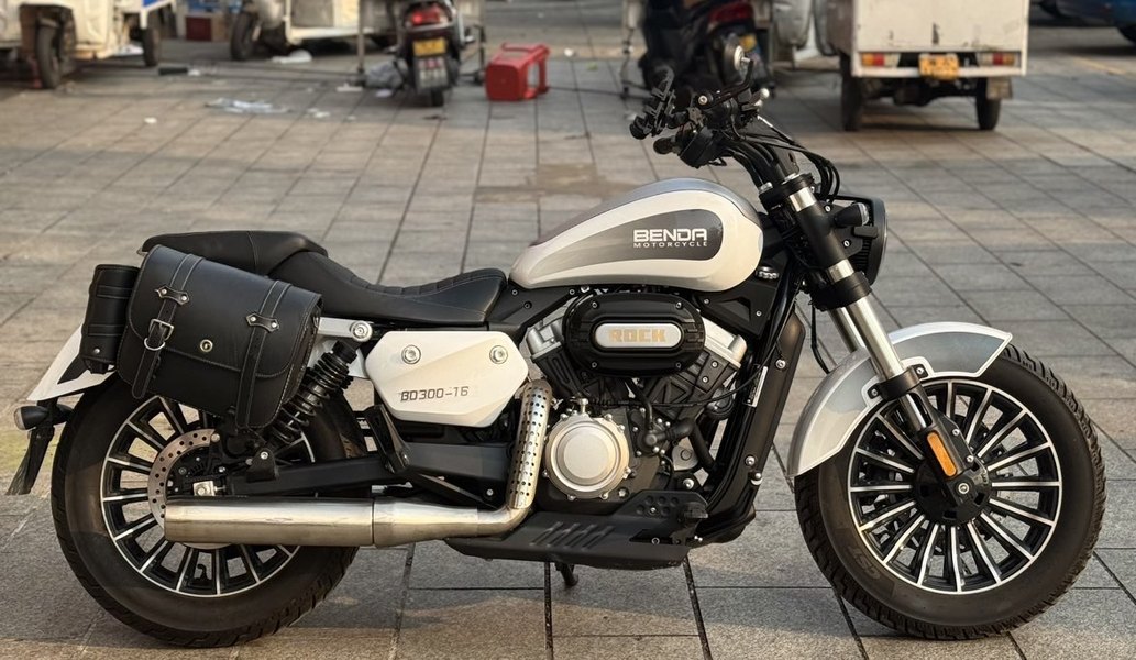 二手奔达Rock300 灰石