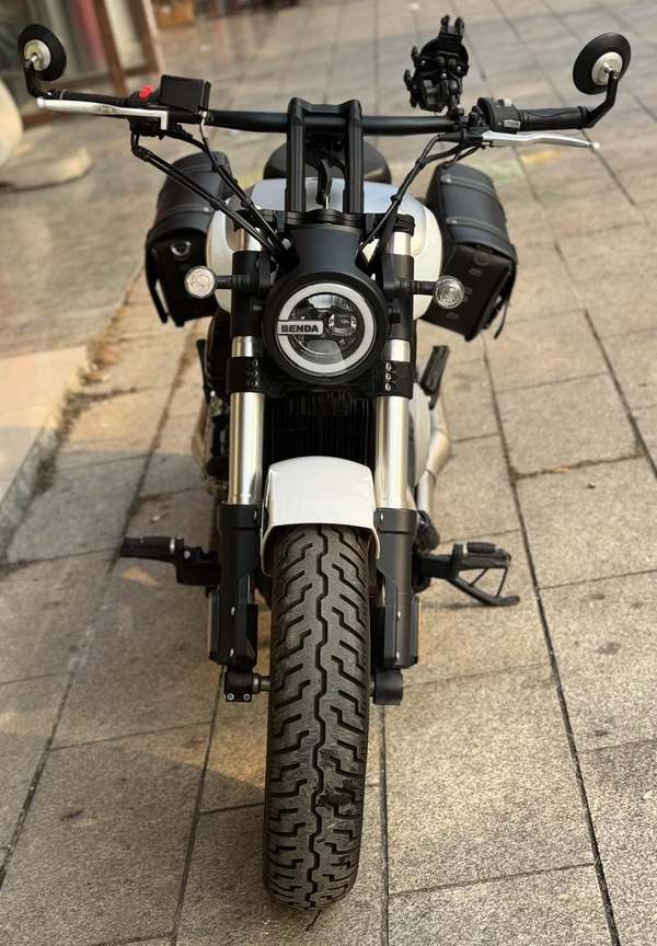 二手奔达Rock300 灰石