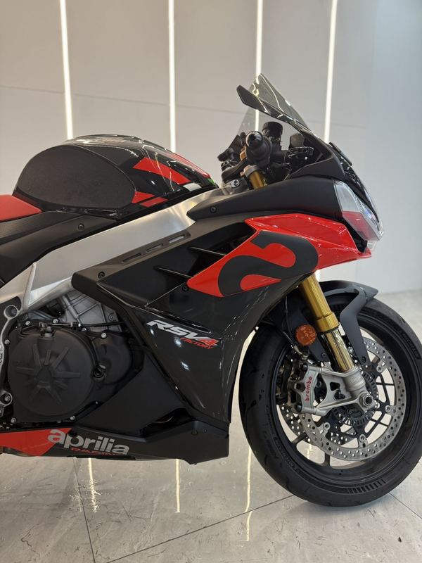 二手阿普利亚RSV4