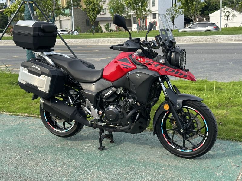 二手豪爵铃木DL250