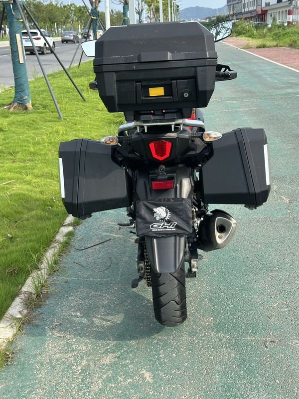 二手豪爵铃木DL250