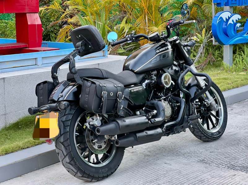 二手QJMOTOR闪300