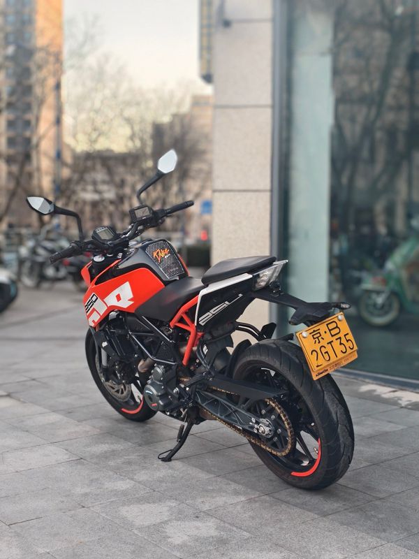 二手KTMR2R250 Duke
