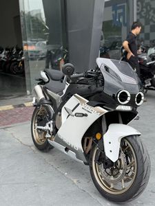 二手春风500SR VOOM