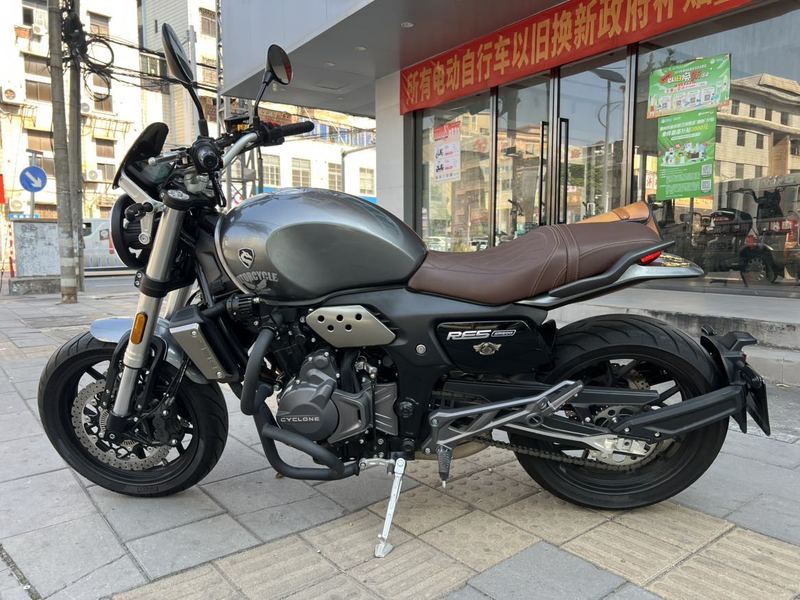 二手赛科龙RE600