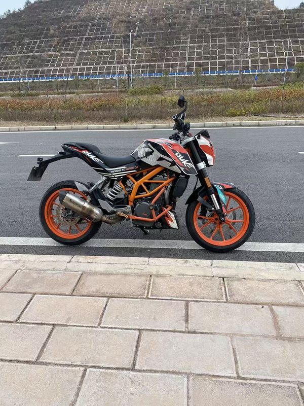 二手KTMR2R390 Duke
