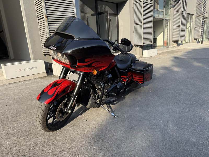 二手哈雷戴维森公路滑翔 Road Glide