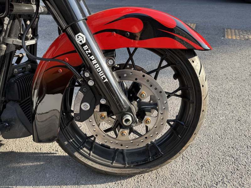 二手哈雷戴维森公路滑翔 Road Glide