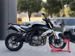 二手贝纳利TNT600i