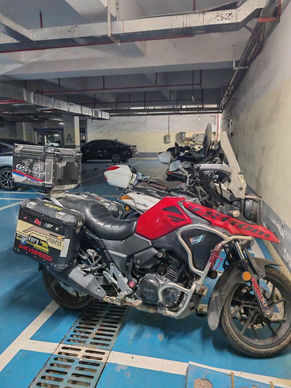 二手豪爵铃木DL250