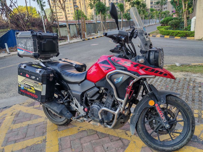 二手豪爵铃木DL250