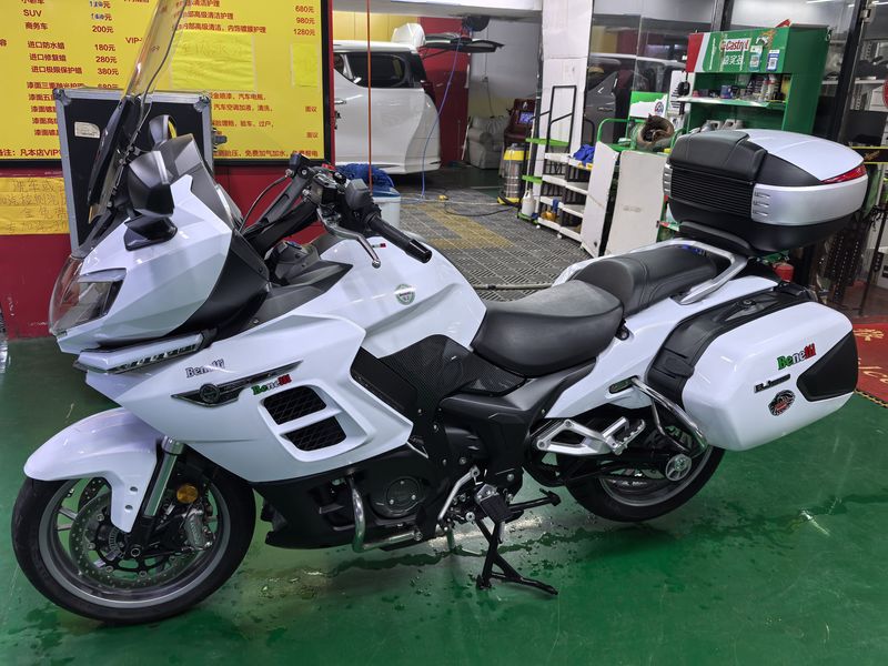 二手贝纳利1200GT