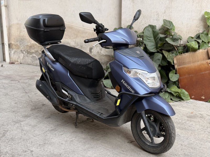 二手豪爵虎鲨VX125